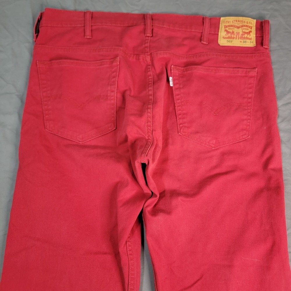 Levi's 569 Jeans Men's 38x32 Red Denim Pants Button Fly Medium Wash Straight Leg - Picture 2 of 7